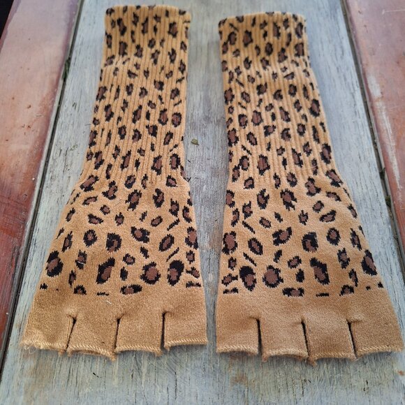 Handmade Leopard Print Fingerless Gloves OS Brown Tan - Indie Sleeze Fall Casual - Picture 4 of 4